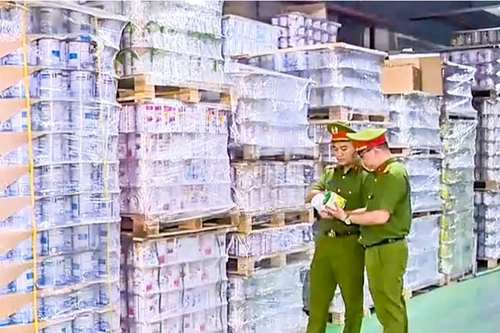 Cục ATTP đề nghị thu hồi 12 sản phẩm thực phẩm, dinh dưỡng (dạng sữa bột) là hàng giả