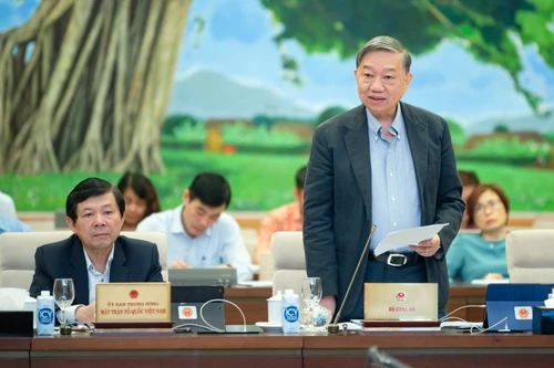 Bộ trưởng Bộ Công an: Cấp Căn cước công dân cho người dưới 14 tuổi là khả thi