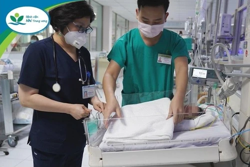 Hy hữu: Bé sơ sinh 2 ngày tuổi ngộ độc sái thuốc phiện phải nhập viện cấp cứu