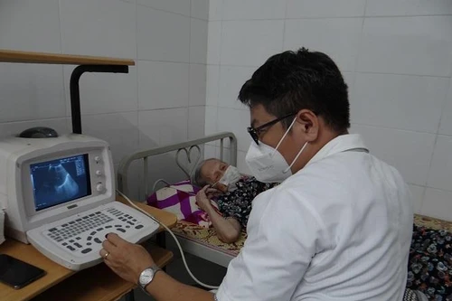 Hà Nội: Khám miễn phí và tư vấn sức khỏe cho gần 4.000 người cao tuổi