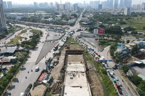 10 tháng mới giải ngân vốn đạt 52,29%, Thủ tướng phê bình 29 bộ, cơ quan và 21 địa phương