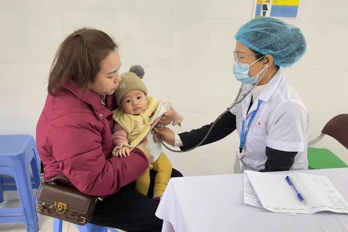 Thủ tướng lưu ý Bộ Y tế không được để thiếu và chậm trễ vaccine như thời gian qua