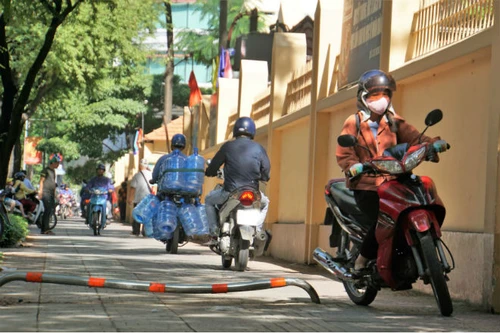 Từ 1-1-2025: Xe máy vượt đèn đỏ bị phạt 4-6 triệu đồng, thay đổi mức phạt nồng độ cồn