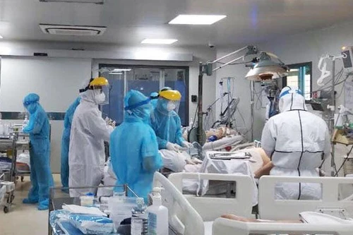 Cả nước thêm 16.378 ca Covid-19 trong ngày 15-1