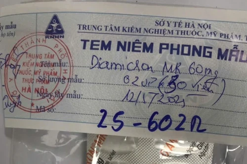 Lại phát hiện thêm 7 mẫu thuốc nghi giả tại một nhà thuốc ở Hà Nội