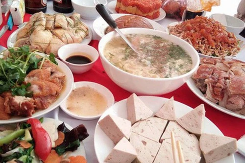 Người dân ở thành thị vẫn đang ăn dư thừa thịt