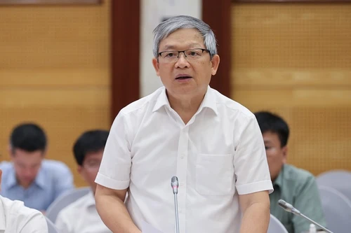 Hơn 1.600 xe đăng ký trực tuyến trên VneID, người dân phản hồi rất tích cực