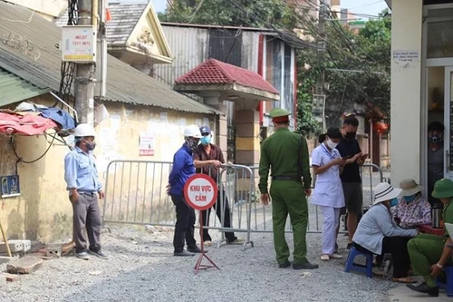 Hà Nội phát hiện 4 học sinh nghi mắc Covid-19 ở Gia Lâm liên quan đến ổ dịch tại Bắc Ninh