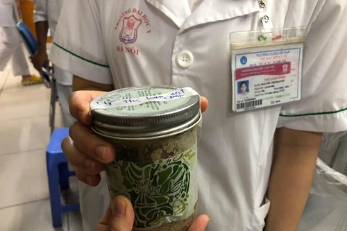 Bộ Y tế đề nghị Cơ quan Cảnh sát điều tra vào cuộc vụ ngộ độc pate Minh Chay