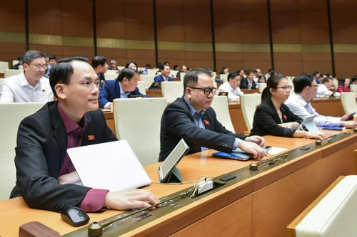 Quốc hội thông qua Luật Quản lý, bảo vệ công trình quốc phòng và khu quân sự