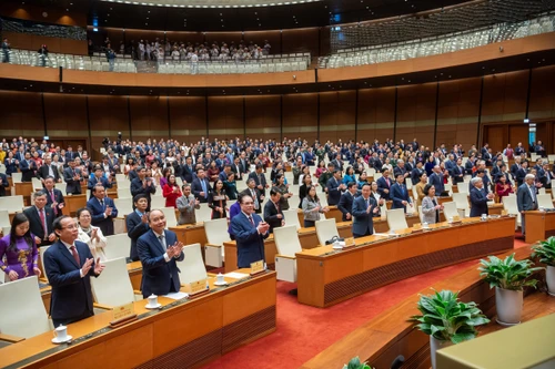 Chủ tịch Quốc hội: Thông qua Luật Đất đai là nhiệm vụ lập pháp quan trọng hàng đầu của nhiệm kỳ