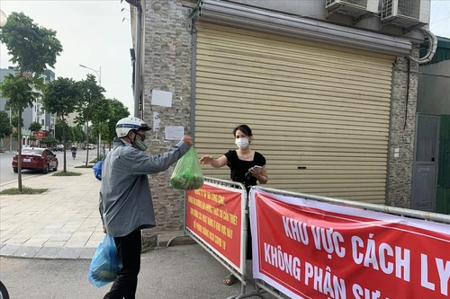 Hà Nội thêm 3 ca Covid-19 mới, gồm 2 người vào chăm con tại Bệnh viện Đức Giang