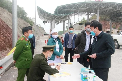 Từ 12h trưa nay, Quảng Ninh giãn cách xã hội huyện Vân Đồn, phong tỏa thị trấn Cái Rồng