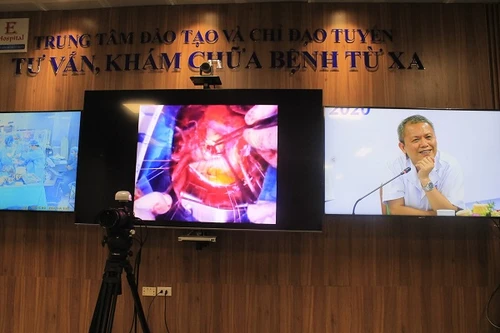 Chuyên gia đầu ngành Bệnh viện E hội chẩn trực tuyến cứu 3 bệnh nhân nặng ở tuyến dưới