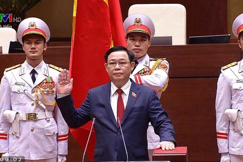 Ông Vương Đình Huệ được bầu làm Chủ tịch Quốc hội với số phiếu 100%