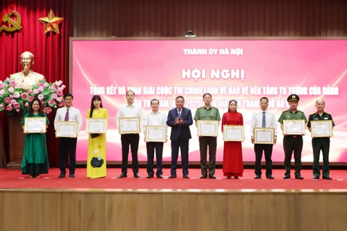 Hà Nội trao 101 giải tại Cuộc thi chính luận về bảo vệ nền tảng tư tưởng của Đảng lần thứ năm