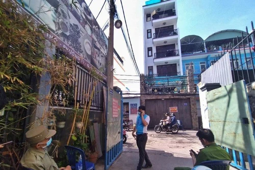 Thêm 5 ca Covid-19, đã truy vết được 142 người đi cùng chuyến bay VJ458