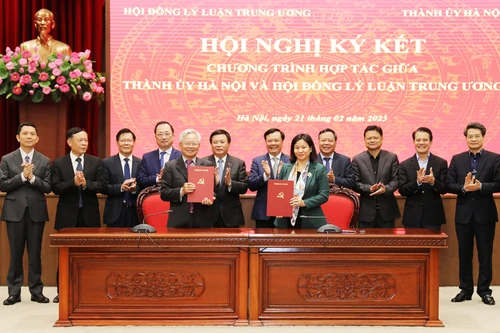 Hà Nội và Hội đồng Lý luận Trung ương thống nhất 6 nội dung, 7 phương thức hợp tác