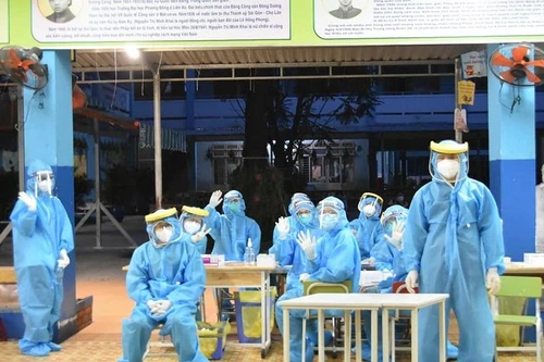 598 ca Covid-19 mới, 7 tỉnh có ca mắc liên quan đến người đi từ TP HCM về