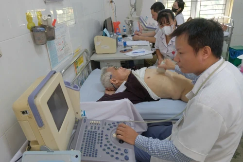 Từ 15-8, những trường hợp cấp cứu, bị mất hoặc đang đổi thẻ bảo hiểm y tế… vẫn được thanh toán