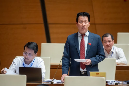 Bộ trưởng TN&MT: Có cán bộ địa phương "bảo kê" cho khai thác khoáng sản trái phép