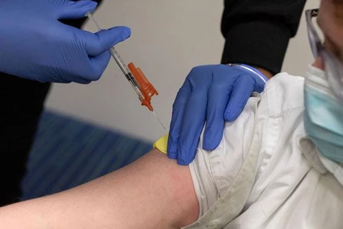 Bộ Y tế thông tin về nguyên nhân 2 trẻ tử vong sau tiêm vaccine ở Hà Nội và Bắc Giang