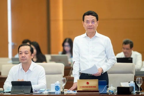 Sẽ quy định một mức giá khởi điểm cho tất cả sim số đẹp được đưa ra đấu giá