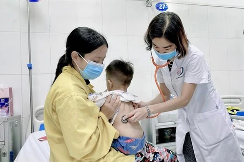 Nhiều bệnh dịch cùng gia tăng, dễ nhầm lẫn cúm với sốt xuất huyết và bệnh lý khác