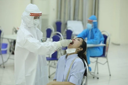 Hà Nội lấy mẫu xét nghiệm trên 6.000 người đi từ TP HCM về trong 2 tuần qua