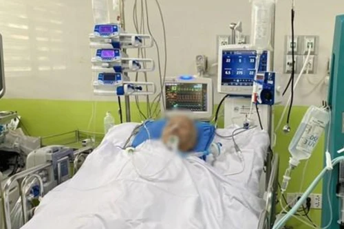 Một ngày 7 người nhập viện cấp cứu vì nắng nóng, có ca nguy kịch