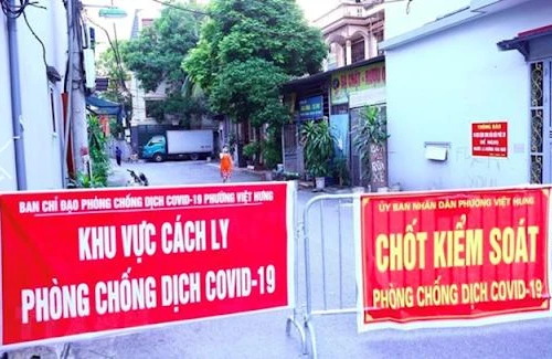 Một người sống trong khu phong tỏa ở Long Biên dương tính Covid-19