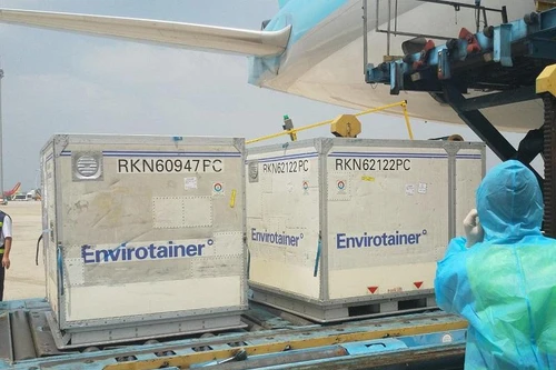 TP.HCM được phân bổ 786.000 liều vaccine Covid-19, 5 bệnh viện lớn ở Hà Nội thêm 74.000 liều…