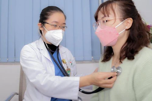 Đề xuất đưa Covid-19 vào danh mục bệnh nghề nghiệp, được hưởng bảo hiểm xã hội