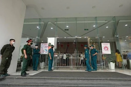 Lịch trình di chuyển dày đặc của 2 vợ chồng bệnh nhân Covid-19 ở Hà Nội: Tiếp xúc rất nhiều người