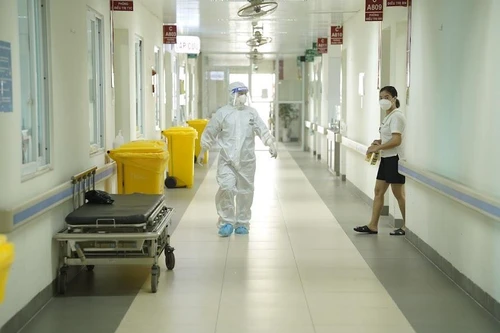 Sáng 10-10, Hà Nội thêm 01 ca Covid-19 liên quan Bệnh viện Việt Đức