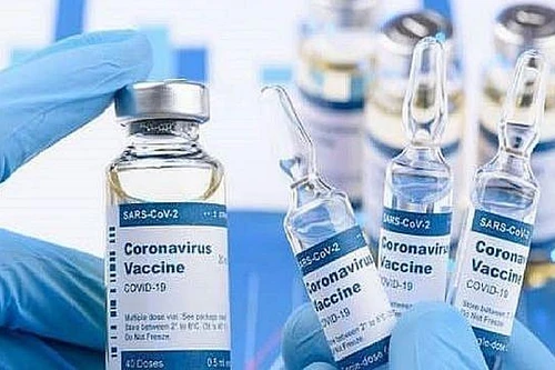 Hơn 811.000 liều vaccine Covid-19 của COVAX Facility về Việt Nam chậm hơn dự kiến