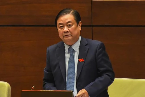 Bộ trưởng Nông nghiệp nhiều lần nói không thoái thác trách nhiệm, chỉ ra “3 biến” và “3 lời nguyền” 