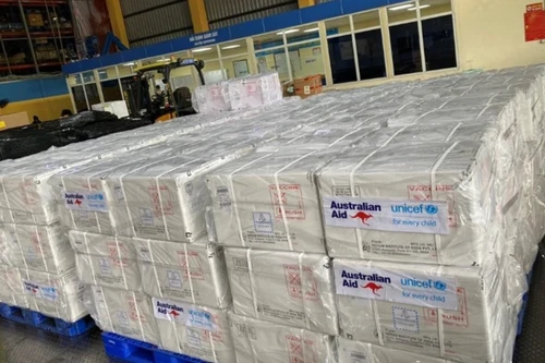 Đặt hàng hơn 17 triệu liều vaccine để phân bổ cho các địa phương tiêm chủng mở rộng