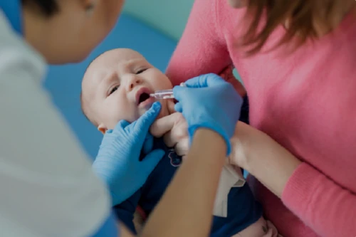 Năm 2024, bổ sung thêm vaccine phòng rotavirus vào tiêm chủng mở rộng, miễn phí cho trẻ