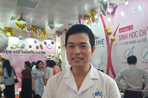 Nhiều phụ nữ nhập viện vì đi bơm mực làm hồng nhũ hoa, bôi gel thu nhỏ âm đạo