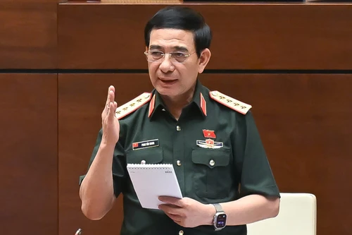 Bộ trưởng Quốc phòng: Nhiều sỹ quan tham gia lực lượng gìn giữ hòa bình bị sốt rét song nhiệt huyết rất cao