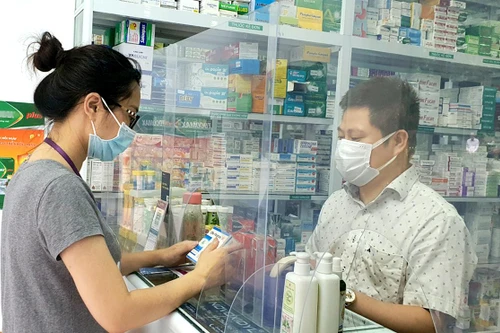 Giá thuốc điều trị cúm A "nhảy múa" theo dịch bệnh, Bộ Y tế yêu cầu xử lý nghiêm