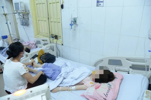 Uống nhầm thuốc đái tháo đường 3 ngày liền, cụ bà suýt tử vong