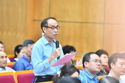 Cử tri Hà Nội đề nghị xử lý nghiêm hành vi lừa đảo, tín dụng “đen” qua công nghệ số