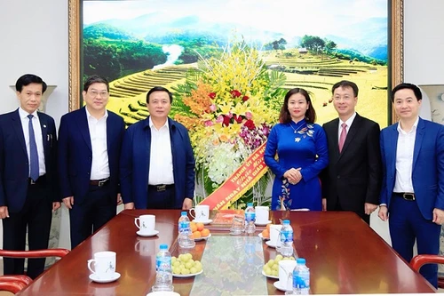 Hà Nội đề nghị Học viện Chính trị quốc gia hỗ trợ đào tạo, bồi dưỡng cán bộ