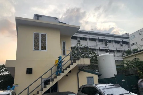 Ca Covid-19 ở Bệnh viện Thanh Nhàn được cách ly nghiêm ngặt, ít có khả năng gây lây nhiễm chéo 