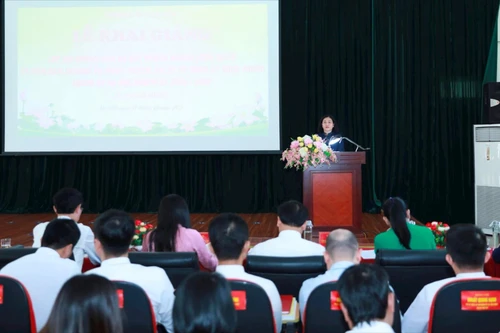 230 cán bộ quy hoạch nguồn cấp quận, huyện, thị ủy của Hà Nội tham dự lớp bồi dưỡng