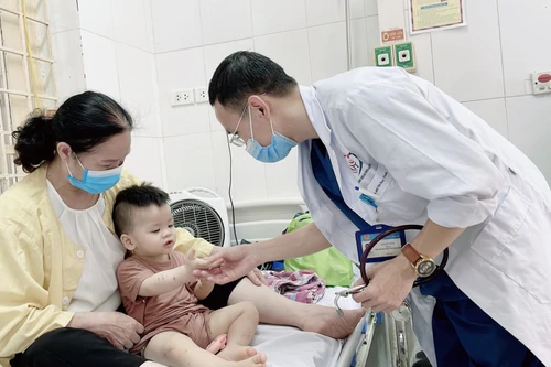 Số mắc tay chân miệng ở Hà Nội tiếp tục tăng vọt, thêm 6 ổ dịch mới