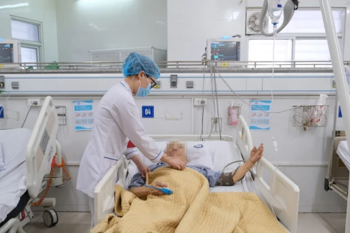 Sau Tết, quá tải bệnh nhân đái tháo đường nhập viện do biến chứng nặng