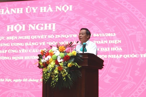 Bệnh thành tích và tư tưởng trọng bằng cấp trong ngành giáo dục vẫn còn nặng nề